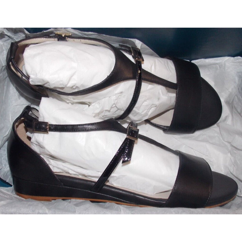 NEW $295 SAS SANDRA Black Leather Low Wedge TStrap Dress Comfort Sandals 8W WIDE